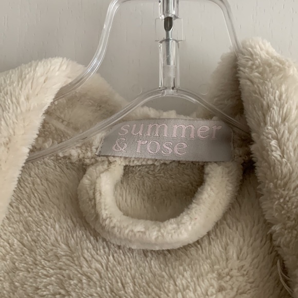 Summer & Rose Robe - Picture 5 of 6